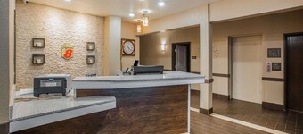 Super 8 by Wyndham Altoona