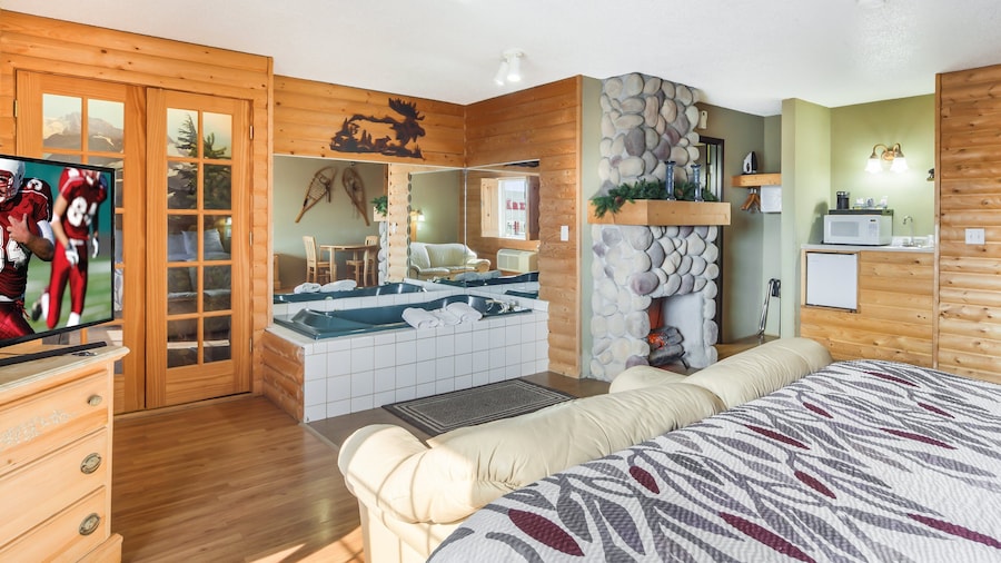 Red Roof Inn & Suites Omaha - Council Bluffs