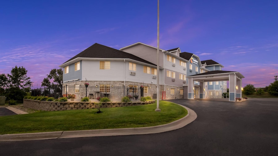 Comfort Inn & Suites Bellevue - Omaha Offutt AFB