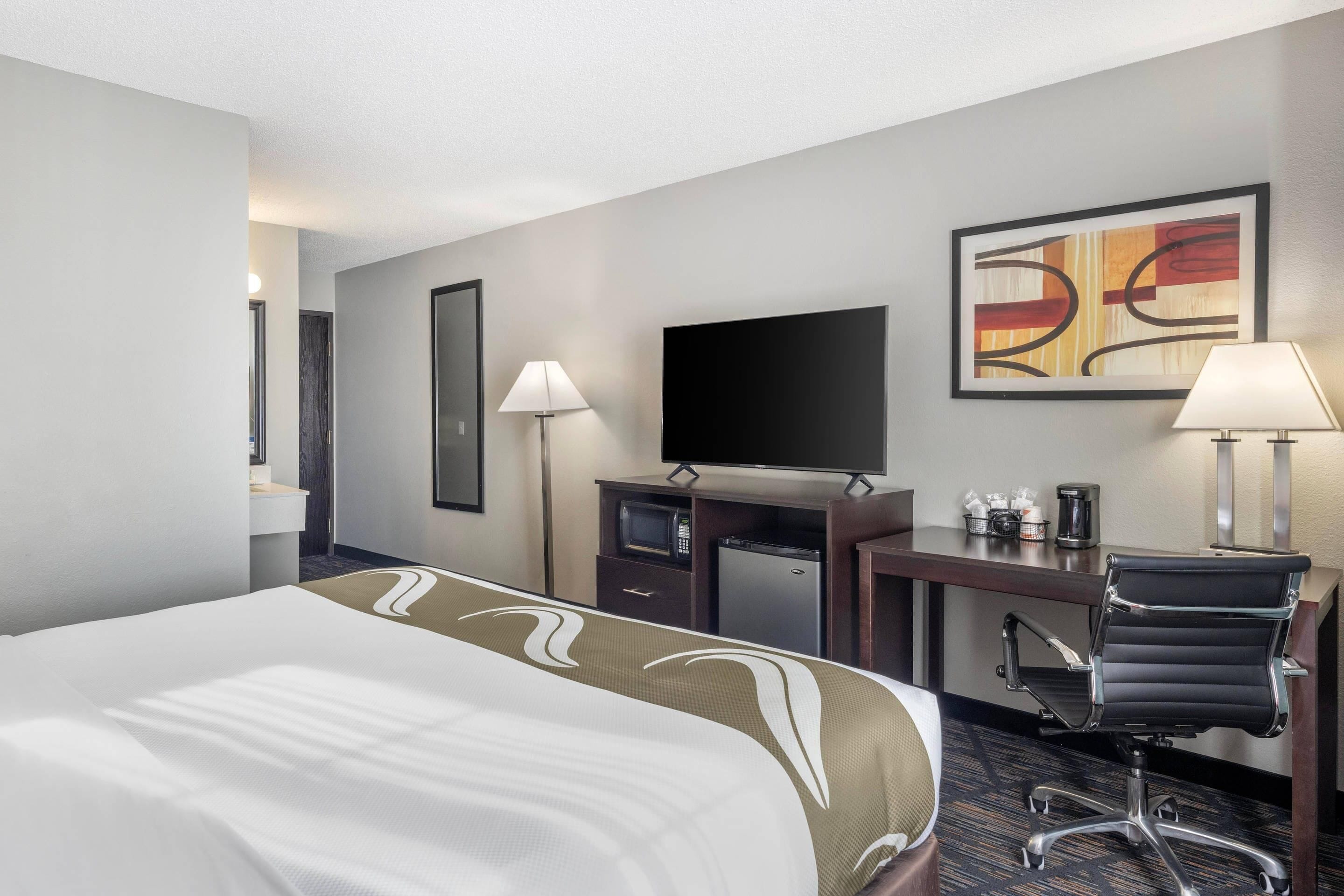 Pillow-top beds, desk, laptop workspace, blackout curtains