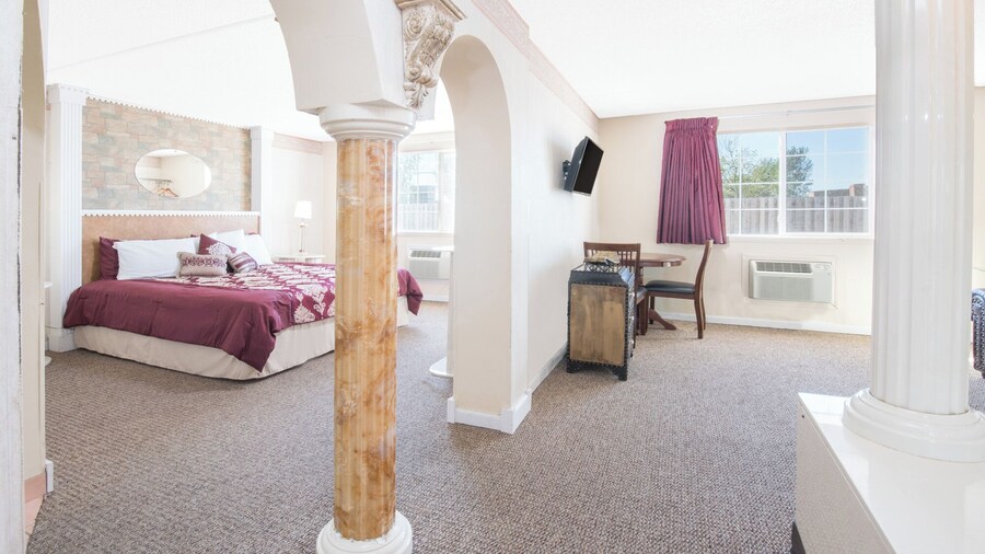 Knights Inn Grand Forks