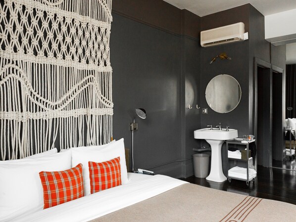 Free WiFi - Ace Hotel - Portland (Portland)