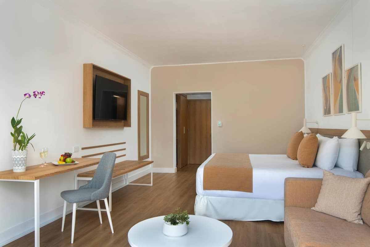 1 bedroom, down comforters, free minibar items, in-room safe