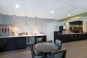 Free continental breakfast