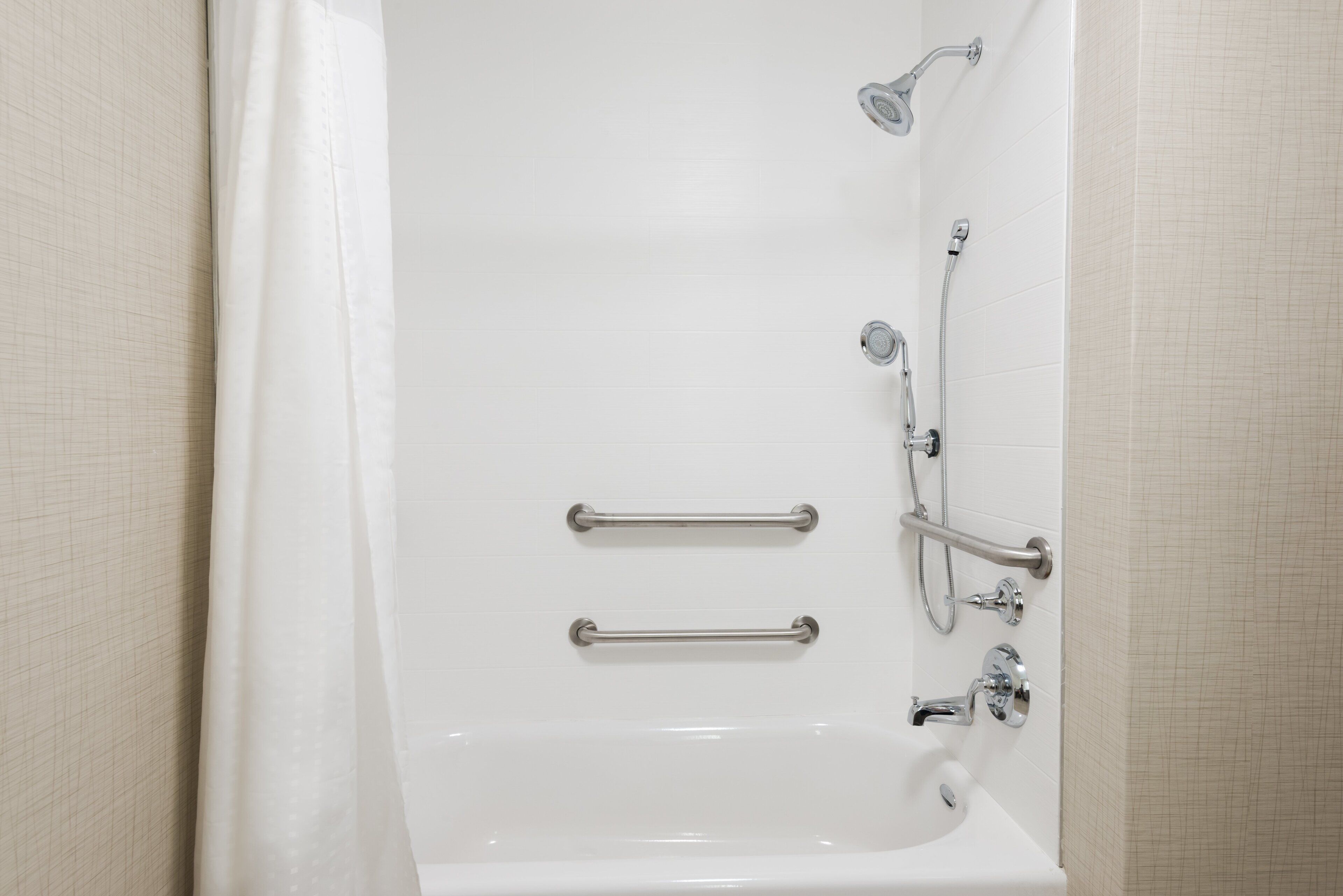 Photo - Holiday Inn Express & Suites - Columbus Airport East by IHG