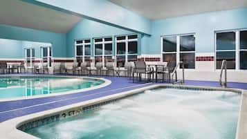Tina de hidromasaje interior