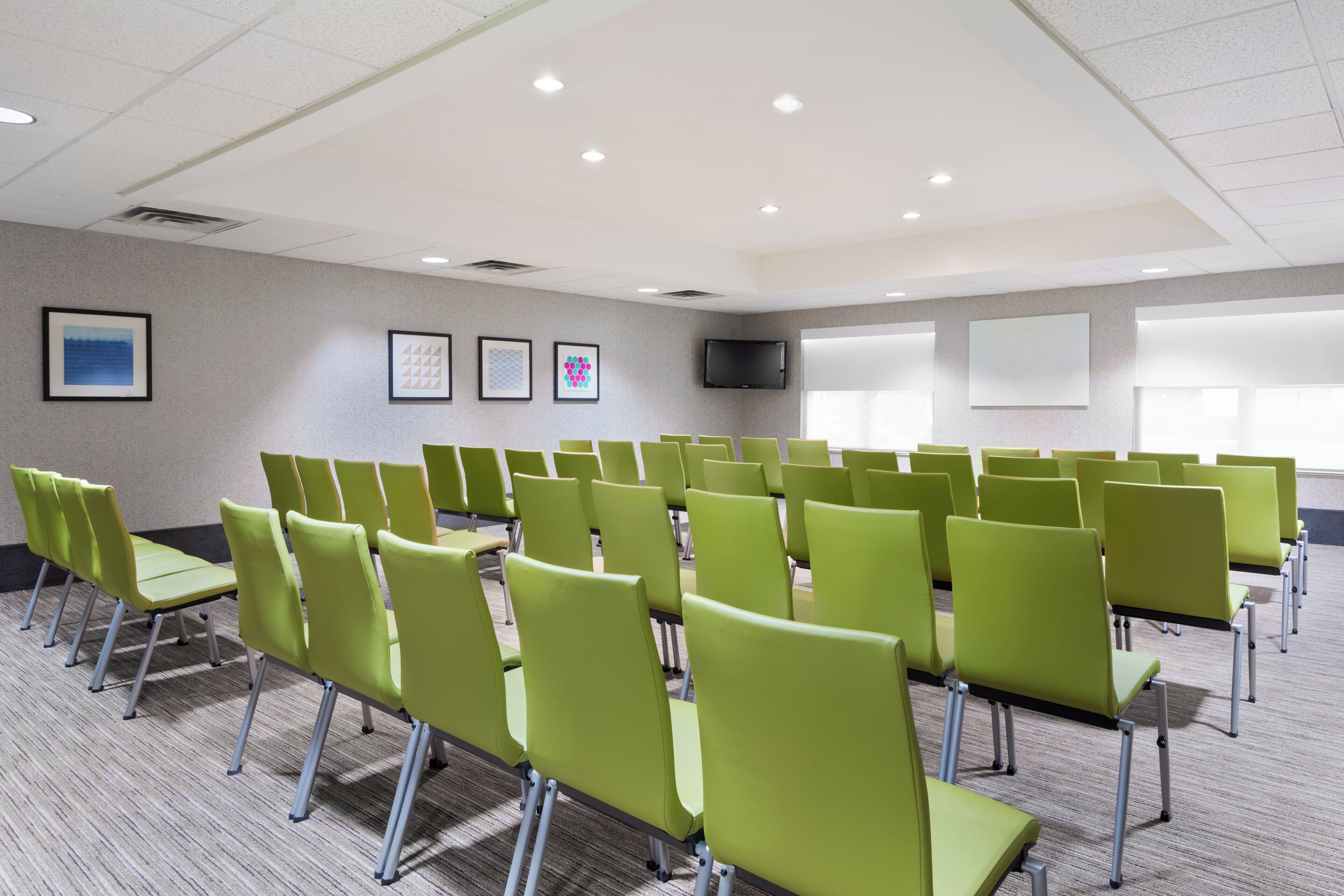 Photo - Holiday Inn Express & Suites - Columbus Airport East by IHG