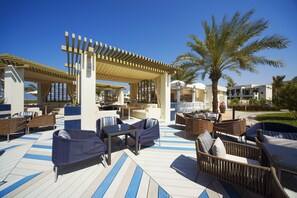 Beach bar - Hilton Garden Inn Ras Al Khaimah (Ras Al Khaimah)