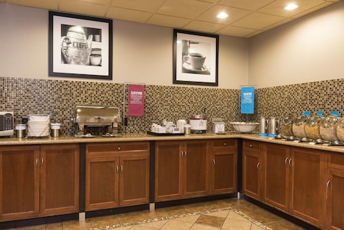 Hampton Inn & Suites East Lansing/Okemos