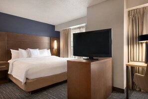 1 bedroom, premium bedding, desk, blackout curtains - Residence Inn by Marriott West Springfield (West Springfield)