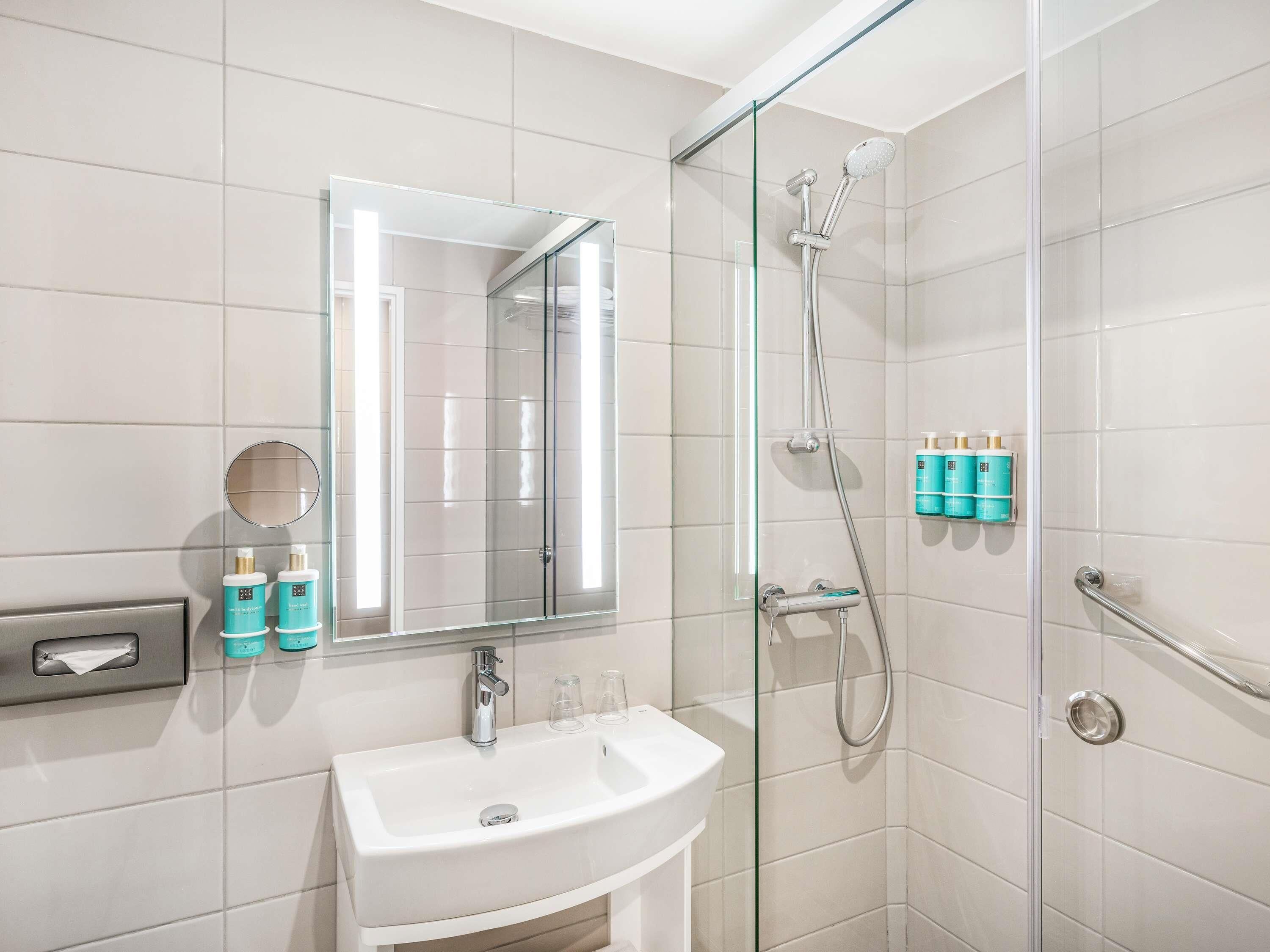 minibar, in-room safe, desk, blackout curtains