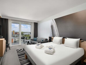 Superior-Zimmer, 1 Doppelbett und Schlafsofa (High Floor)