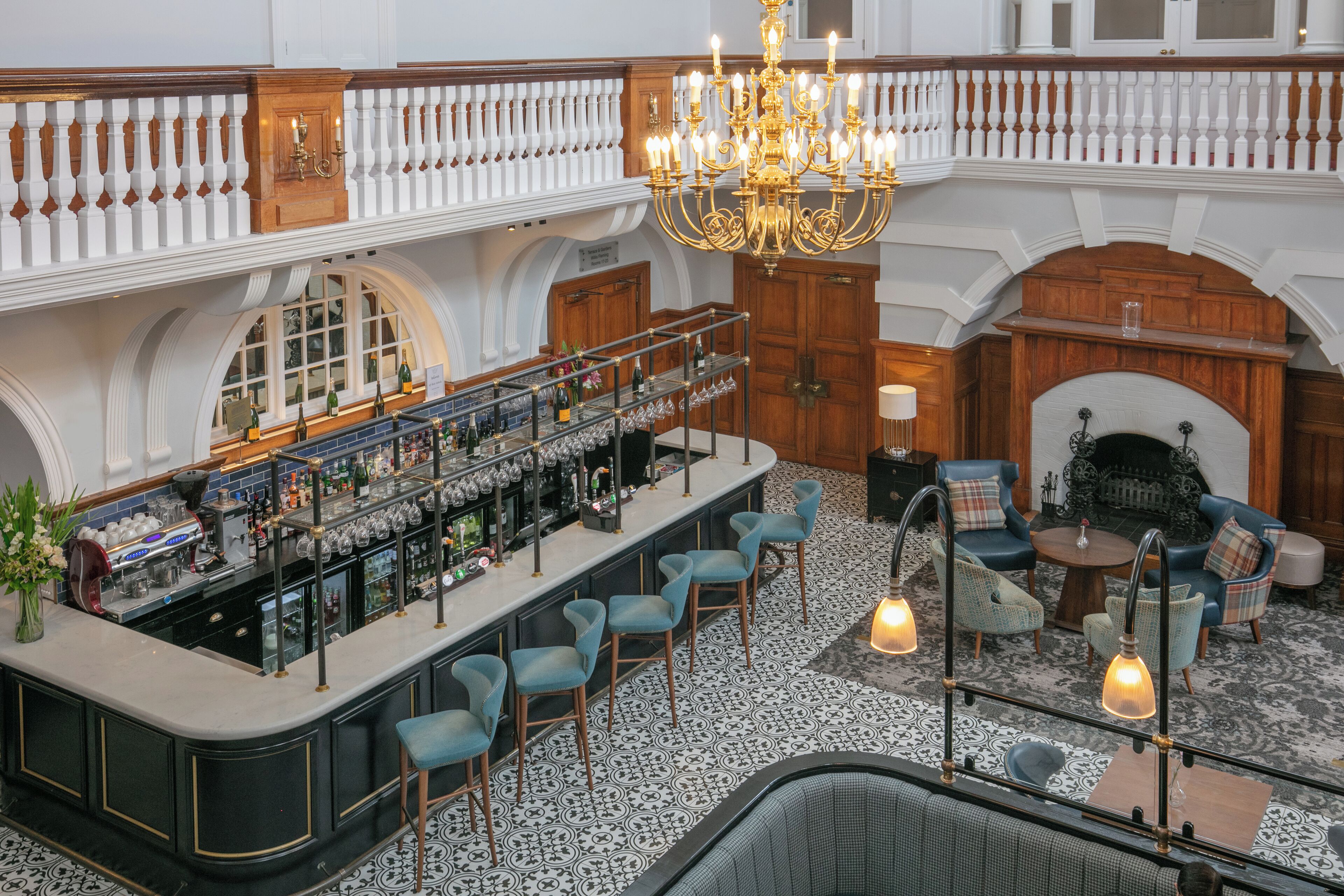 Photo - Best Western Chilworth Manor Hotel