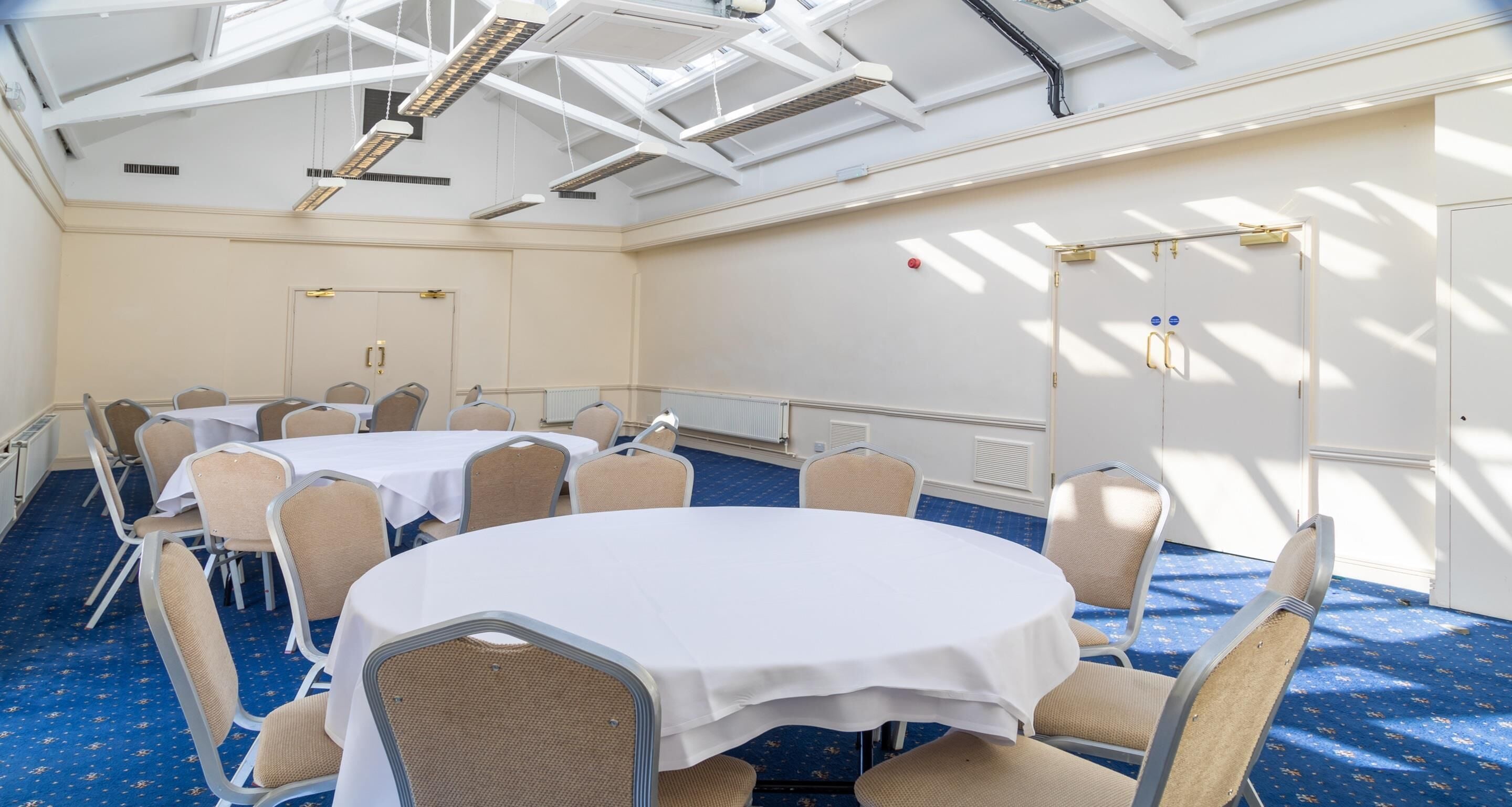 Photo - Best Western Chilworth Manor Hotel