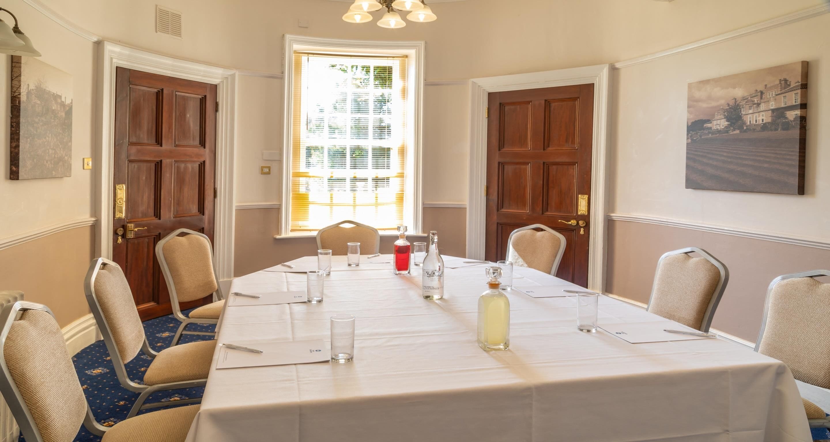 Photo - Best Western Chilworth Manor Hotel