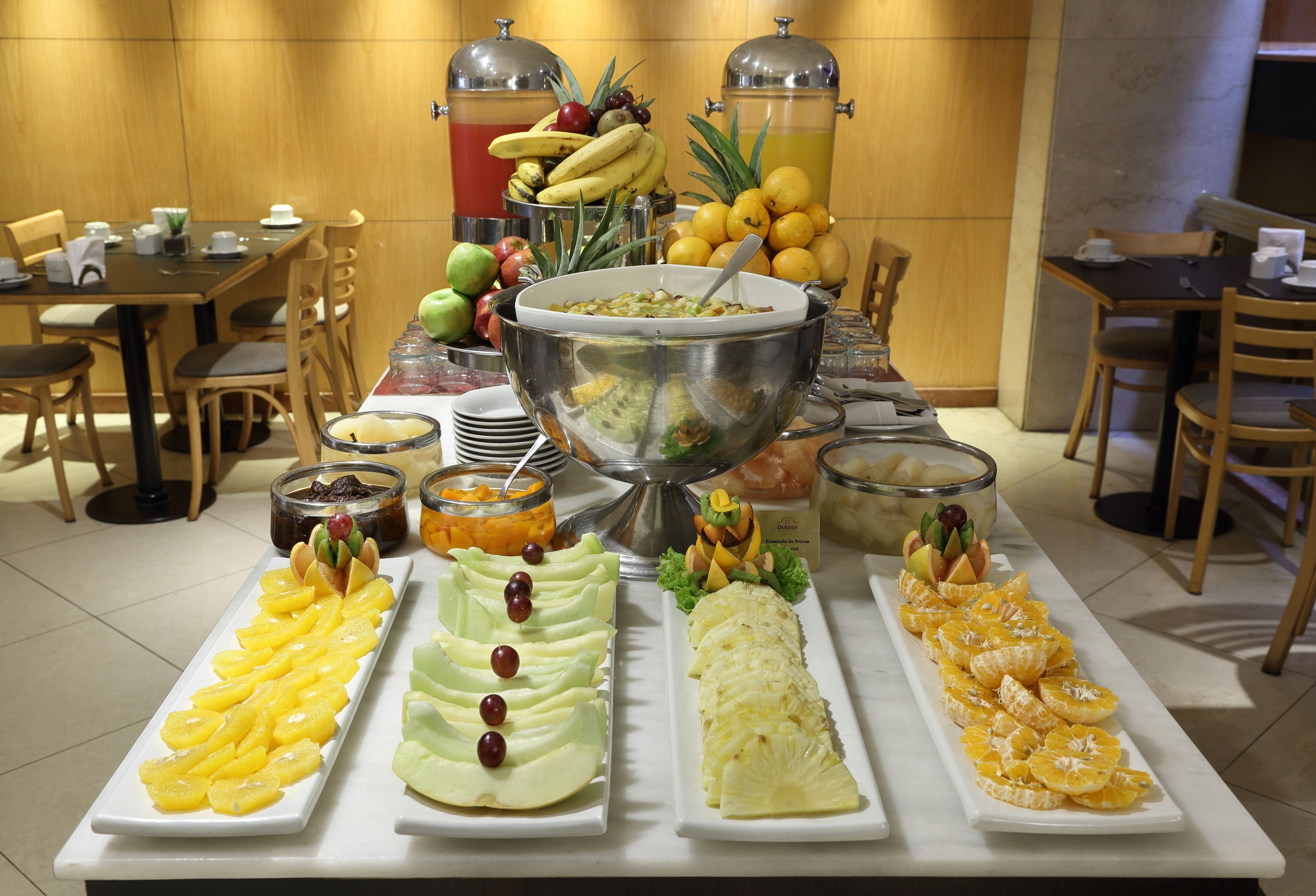 Tägliches inbegriffenes Frühstücksbuffet