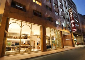 Front of property – evening/night