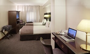 Premium bedding, minibar, in-room safe, desk
