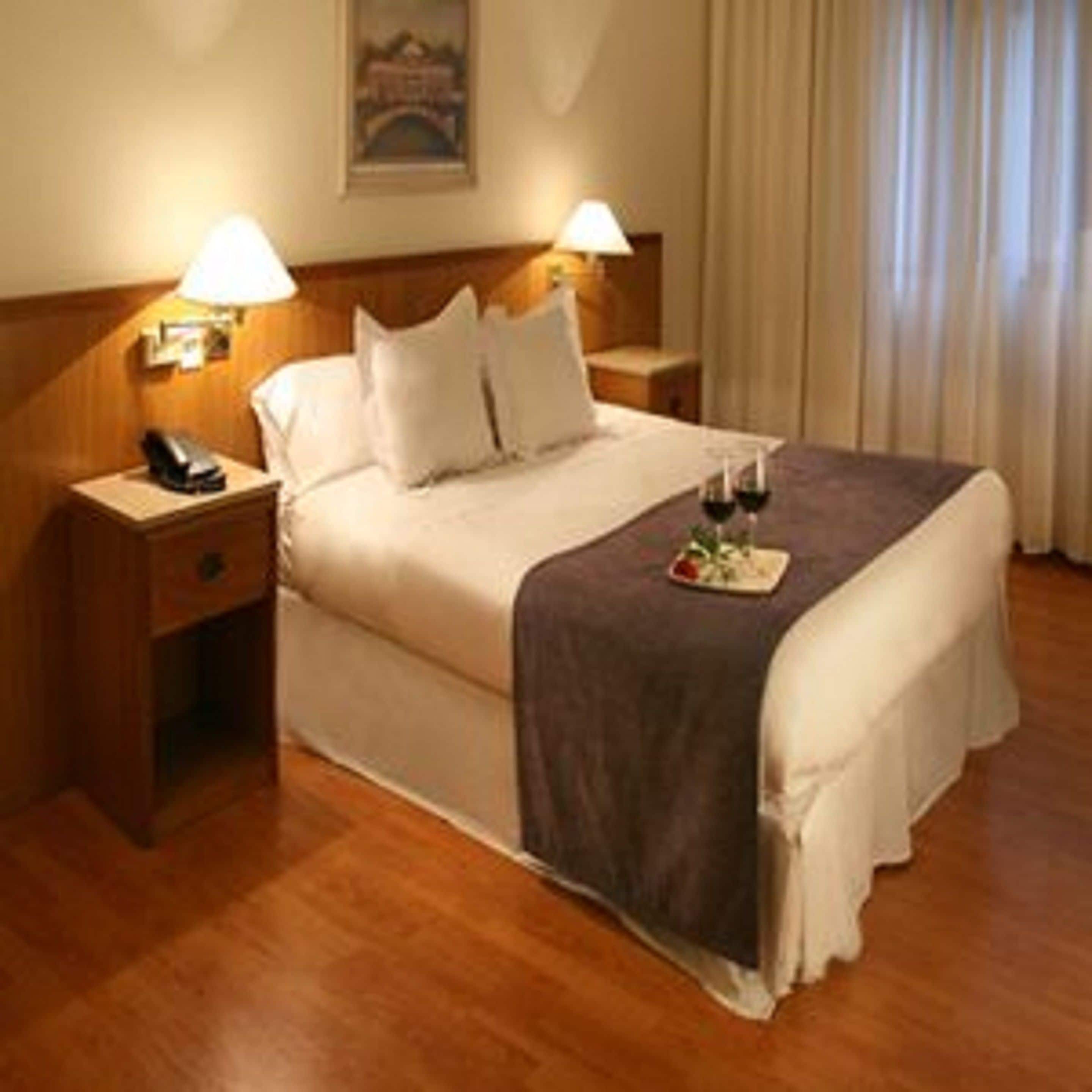 minibar, in-room safe, desk, iron/ironing board