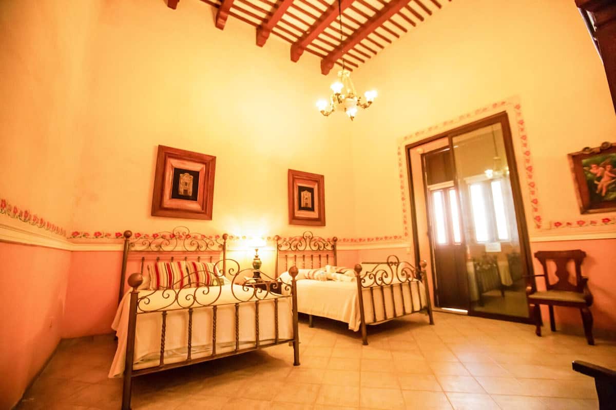 1 bedroom, in-room safe, individually decorated, individually furnished