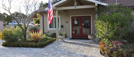 Fachada de la propiedad