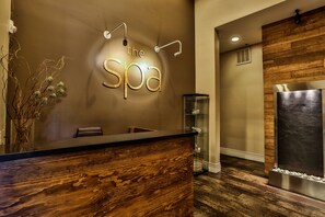 Couples treatment room(s), aromatherapy, deep-tissue massages