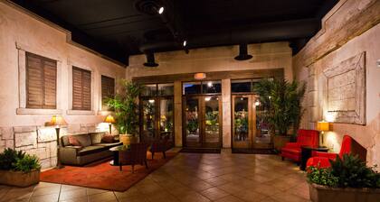 Tuscany Suites & Casino