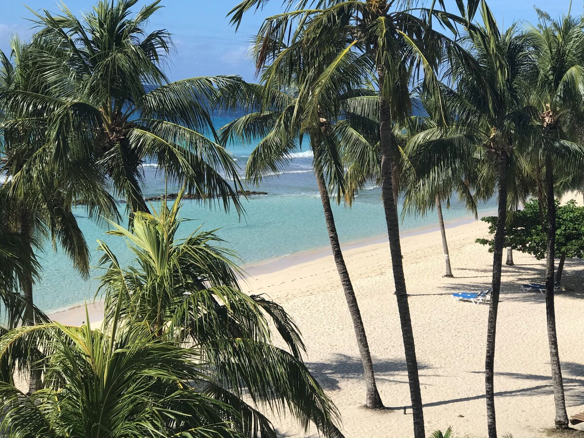 Coconut Beach Hotel
