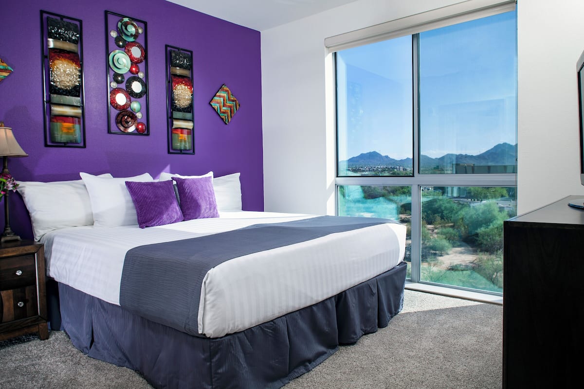 1 habitación, ropa de cama de alta calidad y escritorio