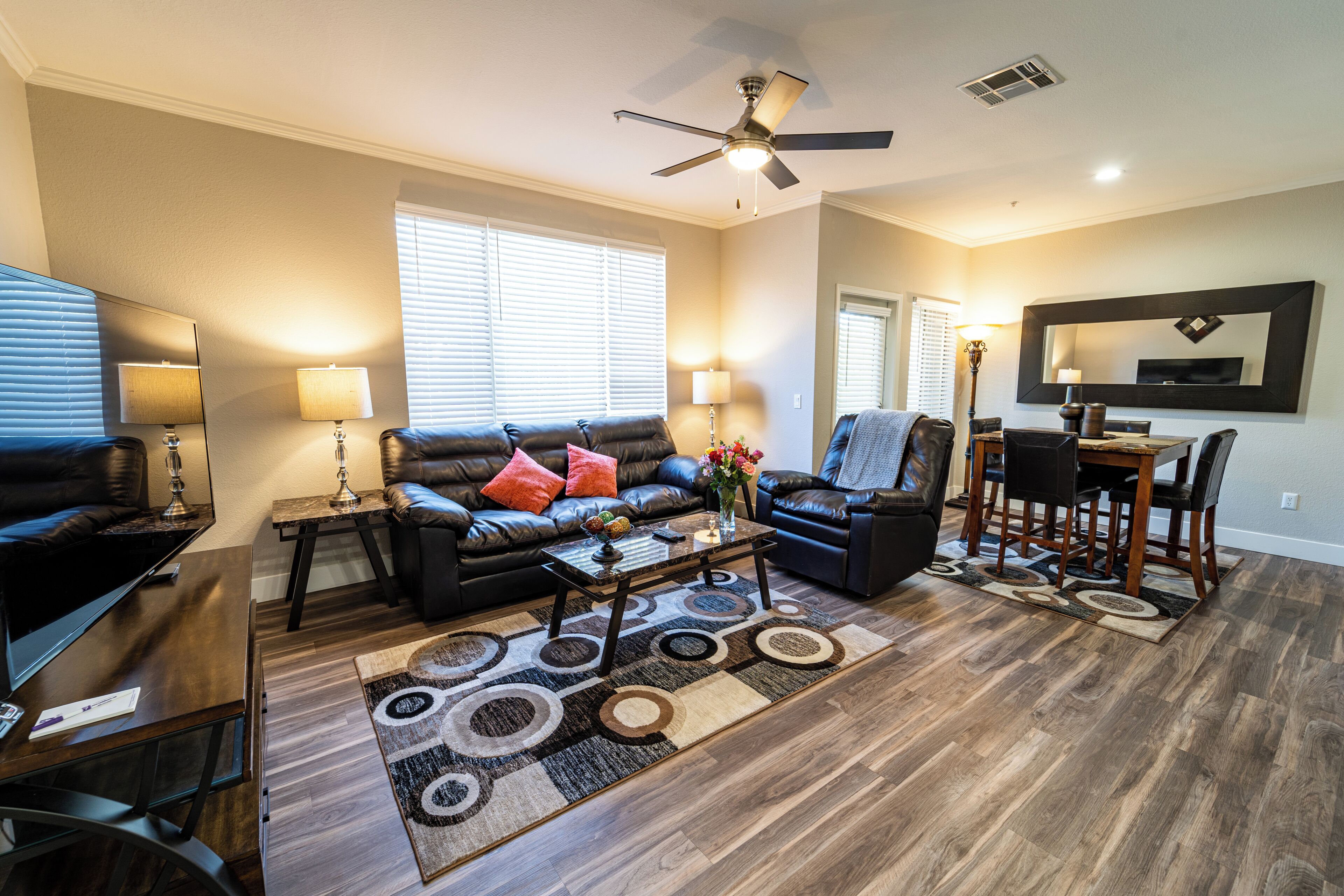 40-inch flat-screen TV with cable channels, LCD TV, Hulu