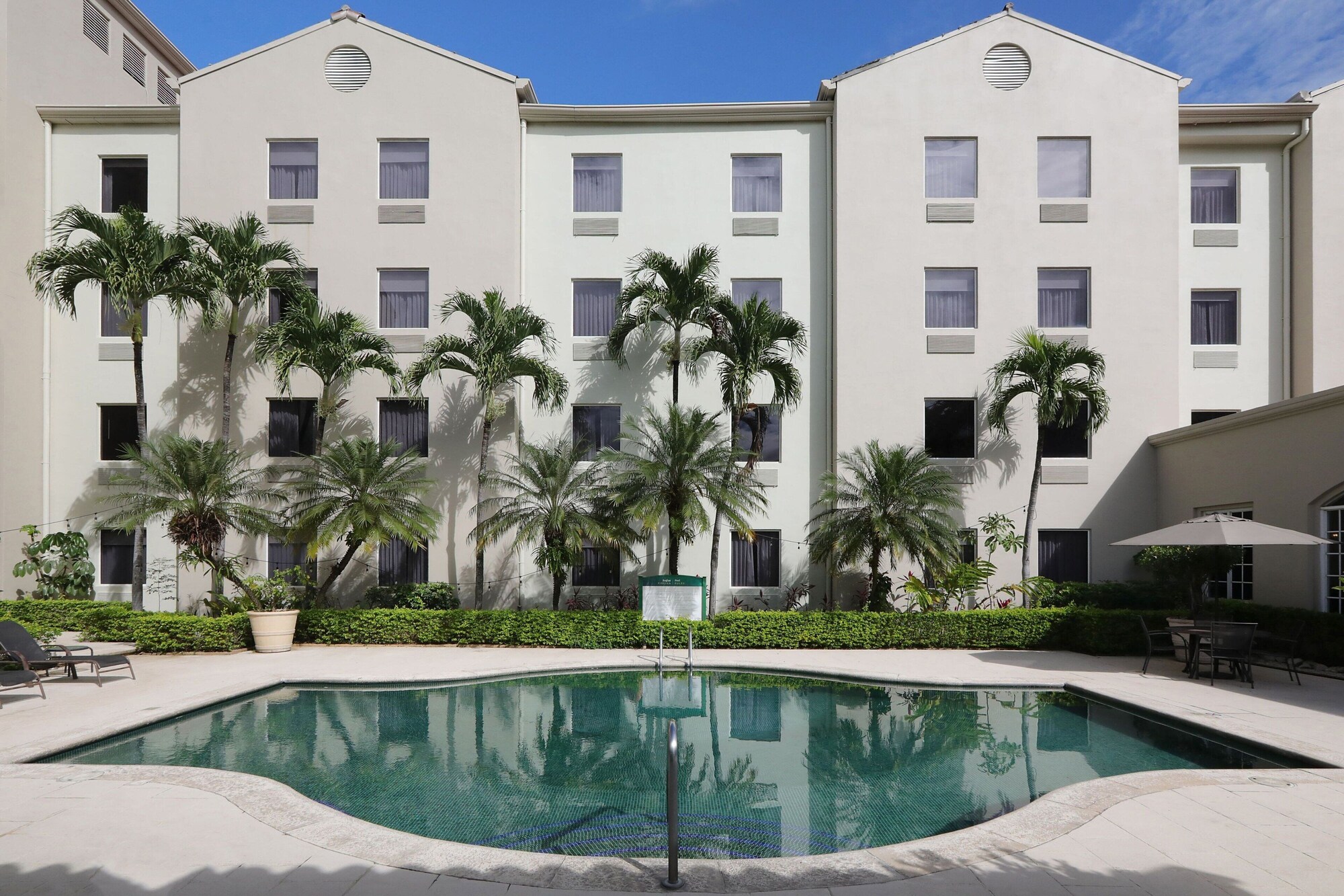 4 Star Hotels