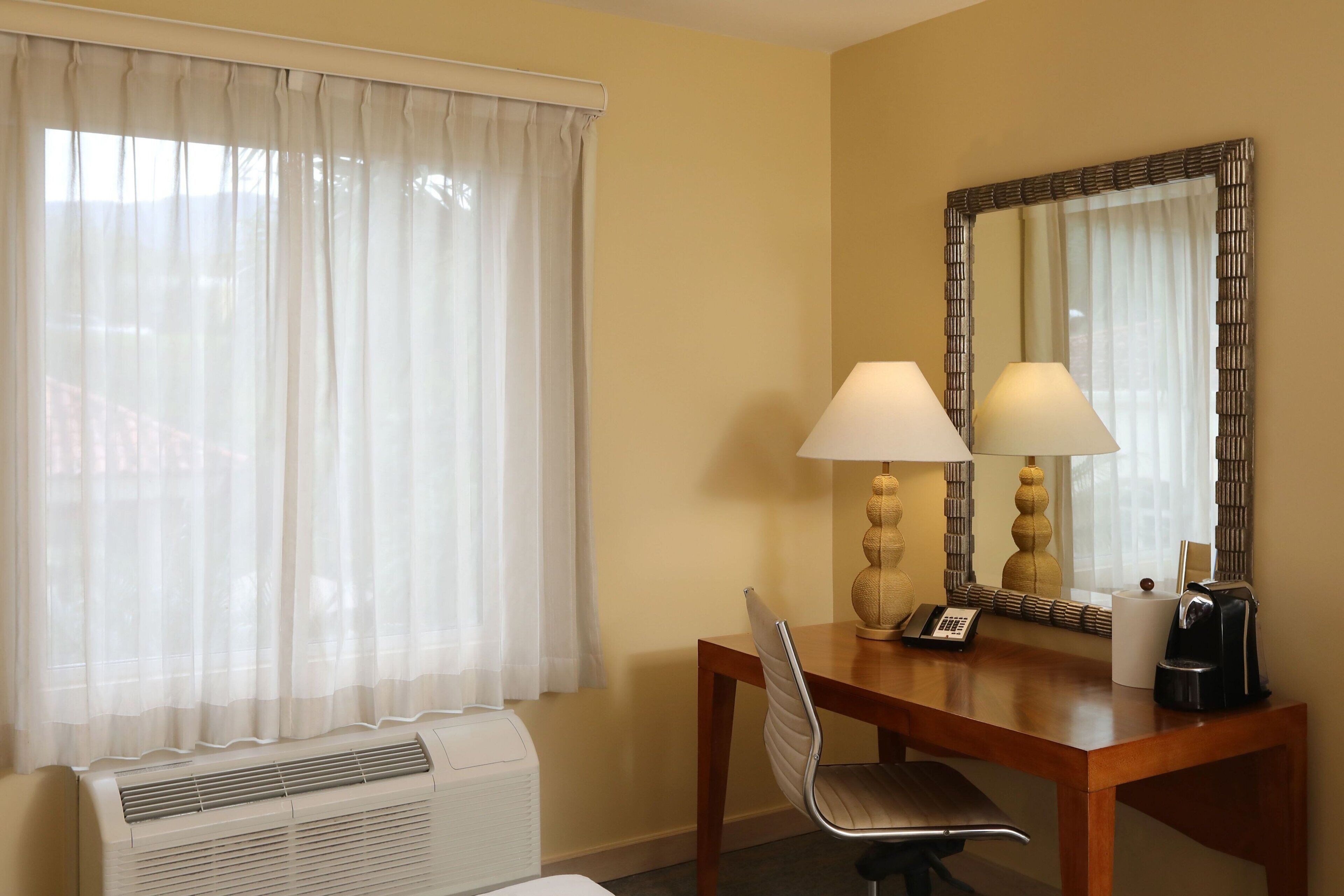 premium bedding, pillow-top beds, in-room safe, desk