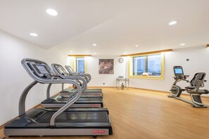 Fitness facility - Shanghai QILU Hotel (Shanghai)
