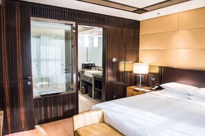 Junior Suite, 1 King Bed, Executive Level | View from room - Courtyard by Marriott Shanghai Pudong (Shanghai)