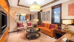 Phòng Suite Executive, quang cảnh thành phố | Khu phòng khách