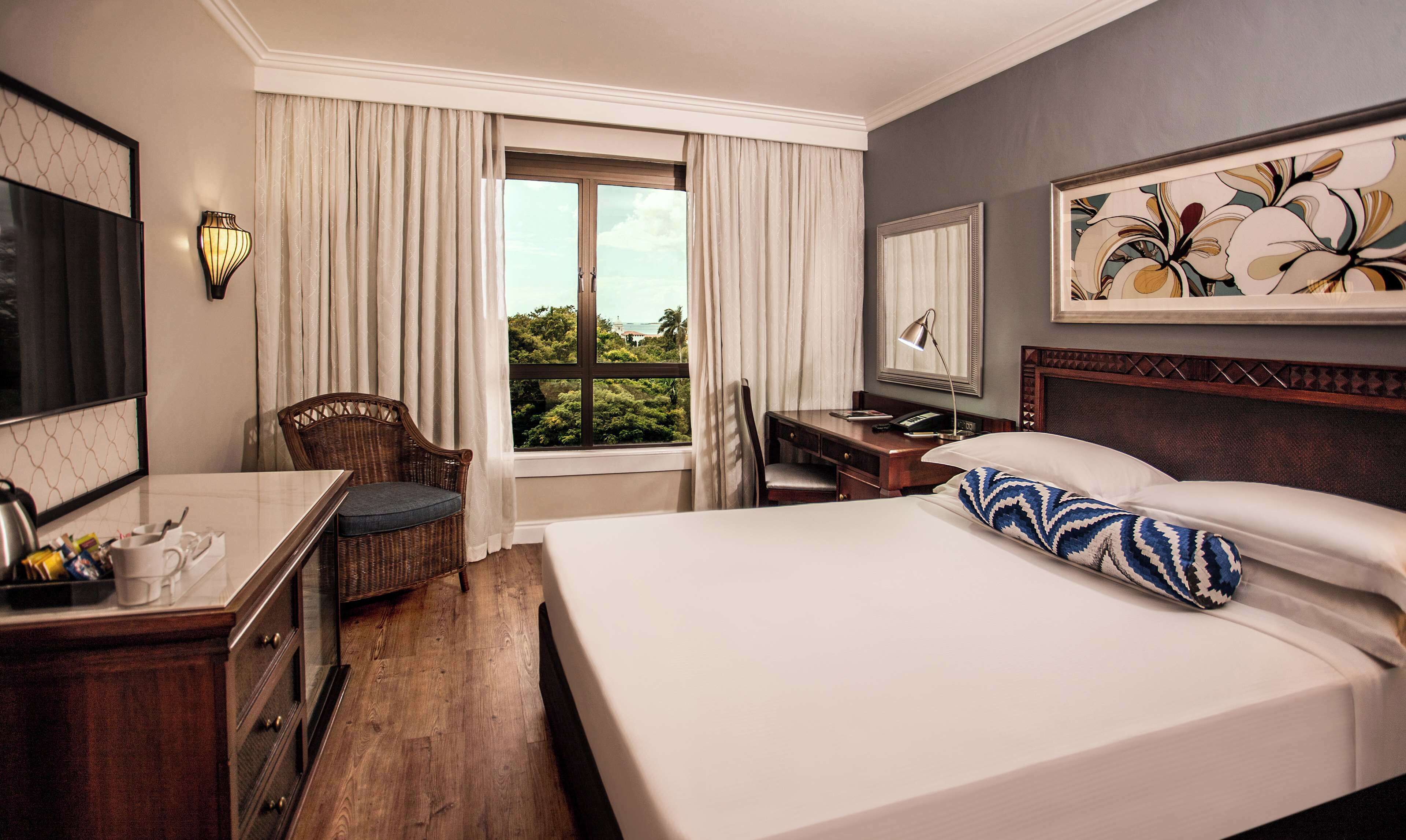 Coffres-forts dans les chambres, bureau