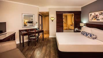 Separate tub and shower, free toiletries, hair dryer, towels
