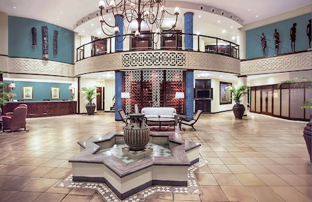 Lobby. Southern Sun Dar es Salaam