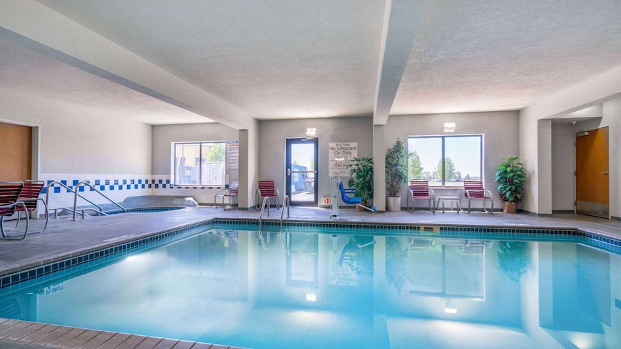 AmericInn by Wyndham Rochester