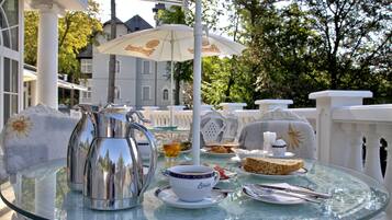 Colazione a buffet inclusa, servita tutte le mattine
