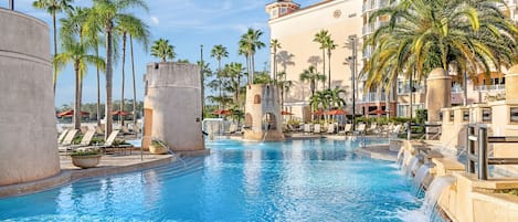 4 piscines extérieures, tentes de plage, parasols de plage