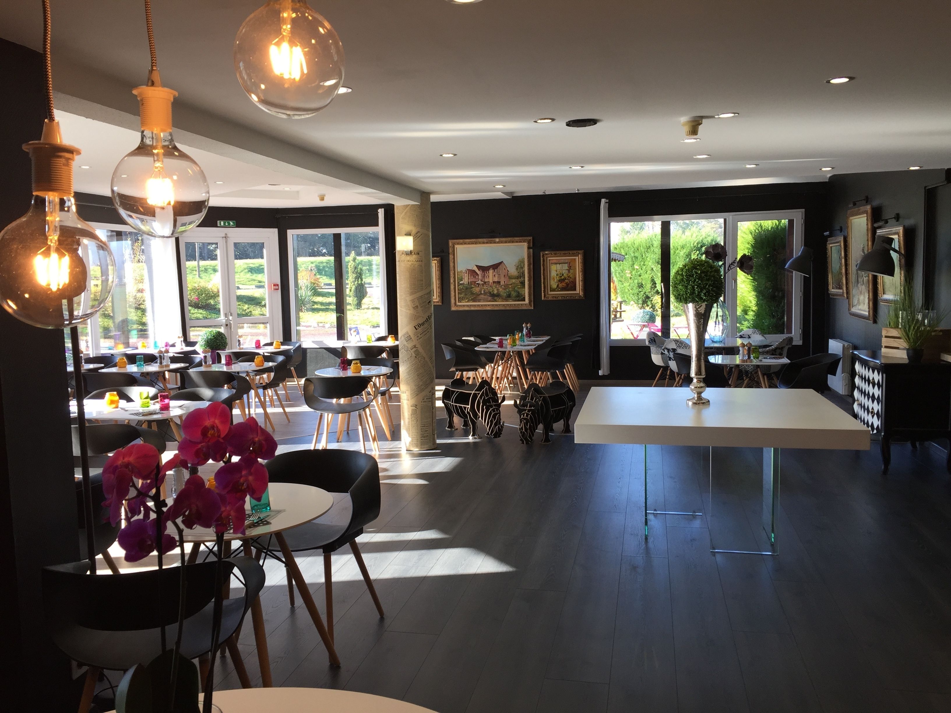 dinner served, french cuisine, al fresco dining