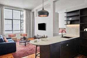 1 Bedroom Loft Apartment - Stair Access Only | In-room safe, individually decorated, individually furnished