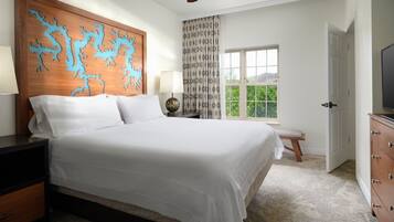 Premium bedding, pillowtop beds, in-room safe, iron/ironing board