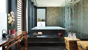 Turkish bath/hammam, body treatments