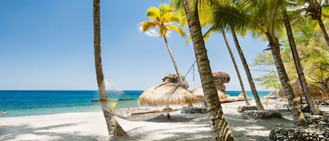 Plage, plongée sous-marine, snorkeling, planche à voile