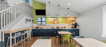 Spark by Hilton Cedar Falls