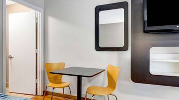 Standard Room, 1 Queen Bed, Non Smoking, Refrigerator & Microwave | In-room safe, free WiFi, bed sheets