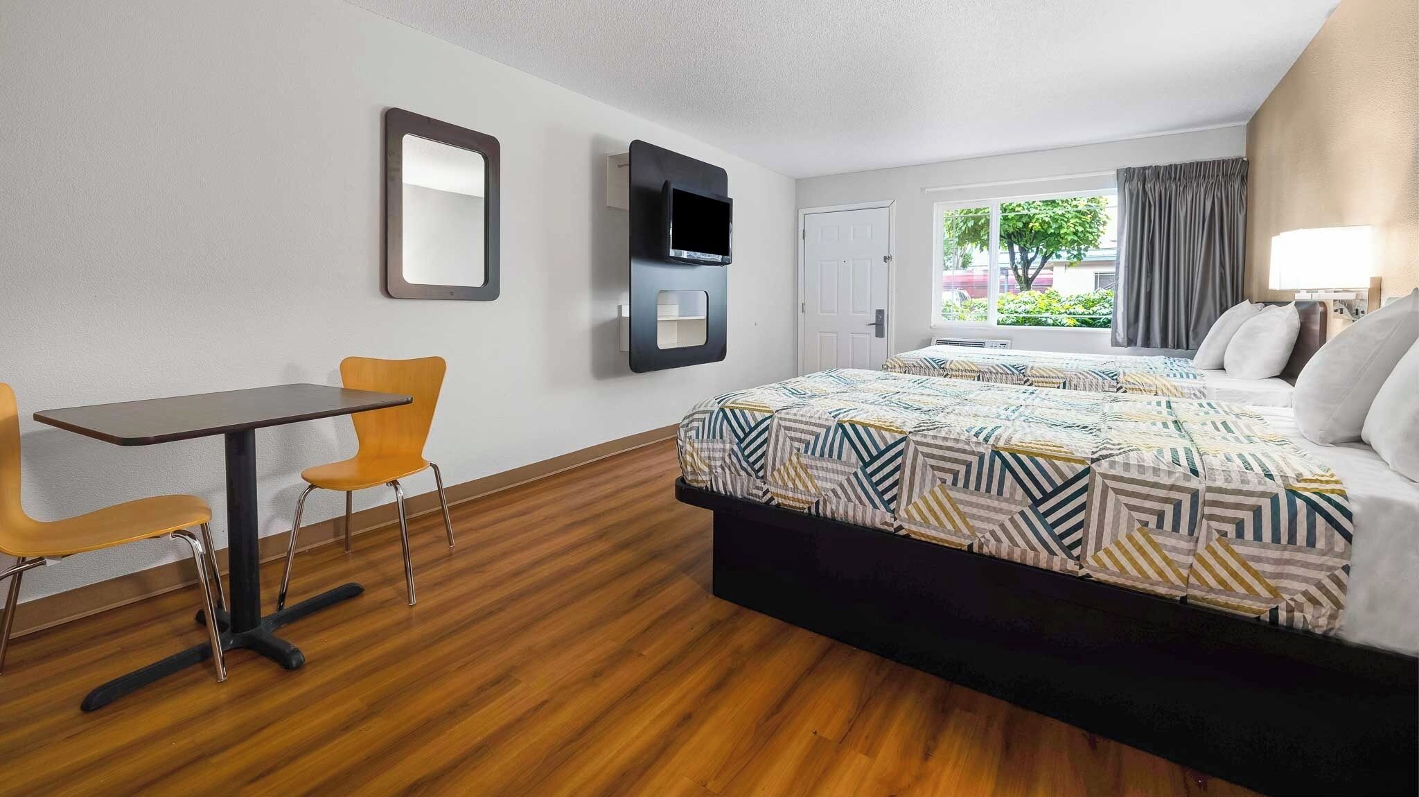 Két bảo mật tại phòng, truy cập Internet không dây miễn phí 