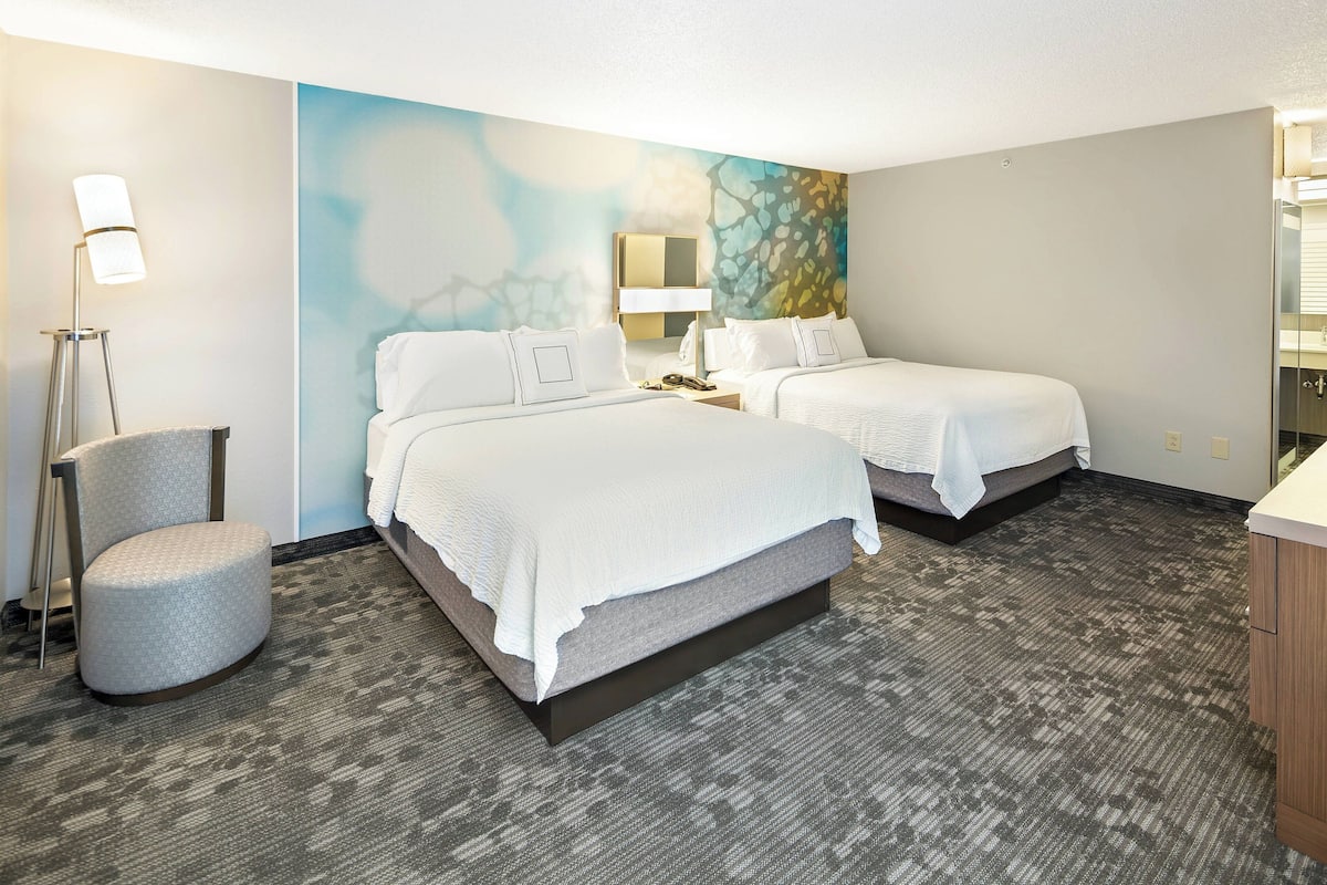 1 bedroom, premium bedding, in-room safe, desk
